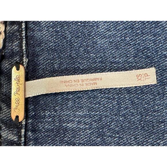 Free People Women's Denim Jacket with Knit Sleeves Size XS - Picture 4 of 4